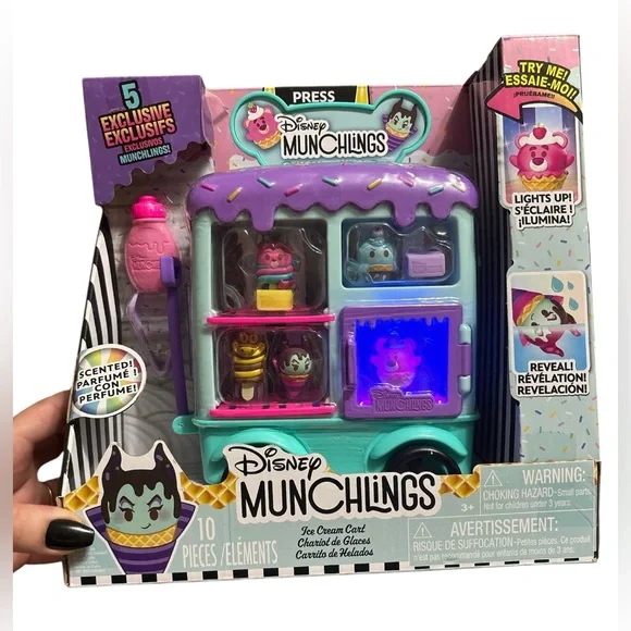 Disney Munchlings Ice Cream Cart Playset - Purple and Teal - Picture 2 of 3